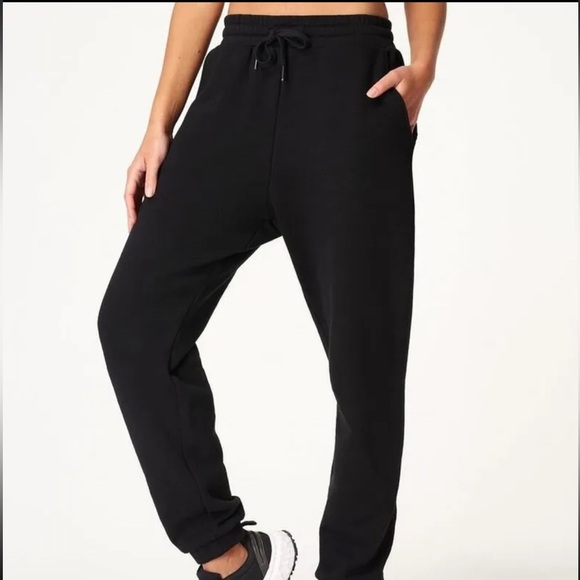 Sweaty Betty Pants - Sweaty Betty Essential Pocket Joggers SB6181 Black Medium